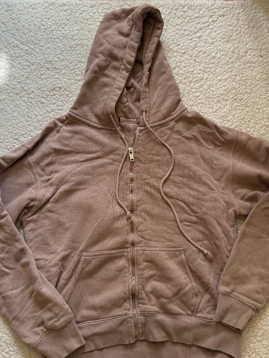 brandy melville christy full length jacket - Picture 3 of 6